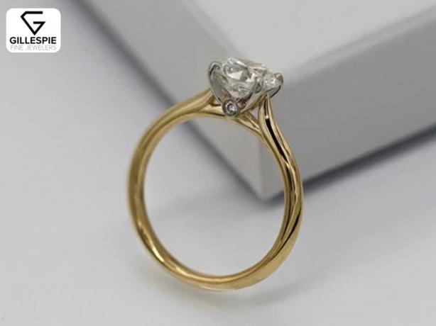 Heritage-Inspired Pieces at Gold Jewelry Stores in Dallas, TX